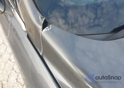 2019 Ford Fusion Hybrid Titanium from USA, damaged, VIN 3FA6P0RU6KR161988